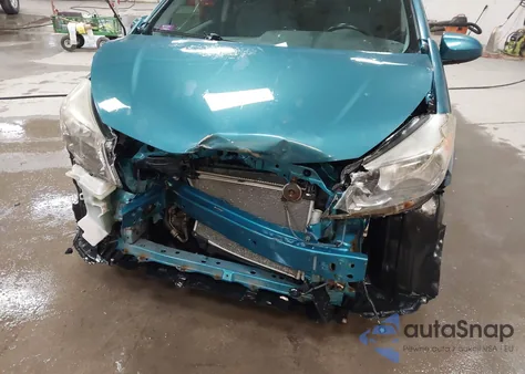 2012 Toyota Yaris Se from USA, damaged, VIN JTDKTUD33CD533792